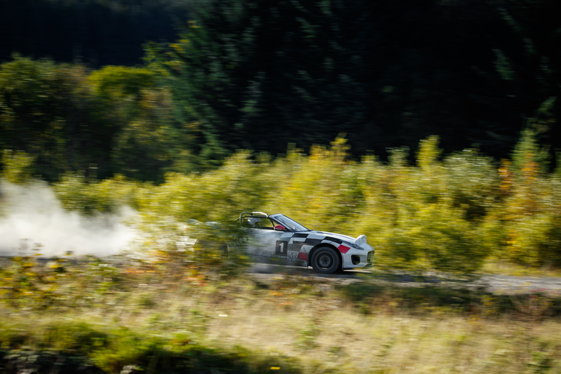 Illustration for article titled Jaguar Built an F-Type Rally Car